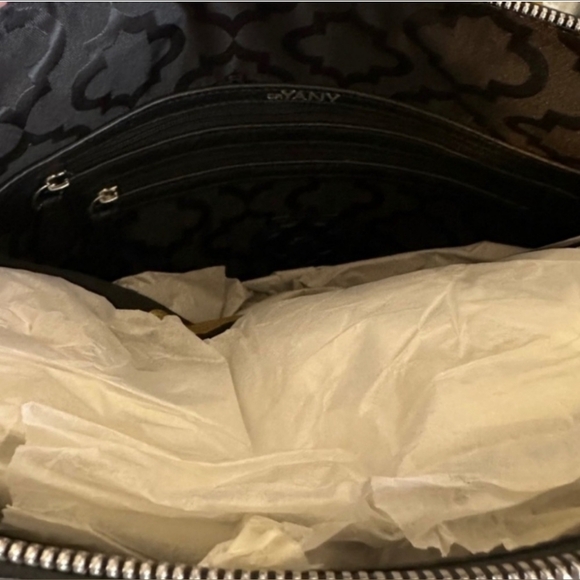 orYANY Silver/Black Embossed Leather Suede Crossbody/Shoulder Bag NWT & Dustbag - Picture 9 of 9